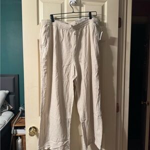 Old Navy Women’s  Light Beige Chinos